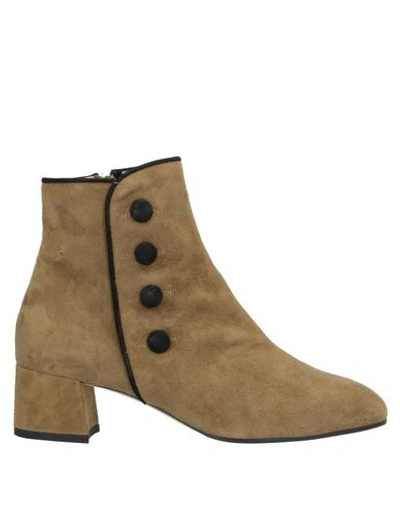 Cheville Ankle Boots In Military Green