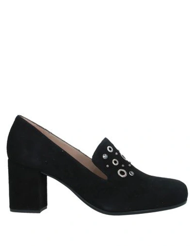 Unisa Loafers In Black