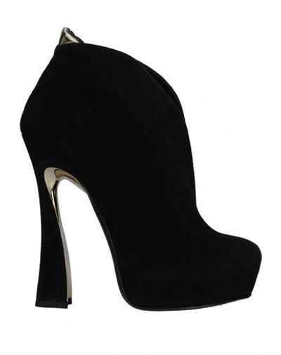 Ballin Ankle Boot In Black