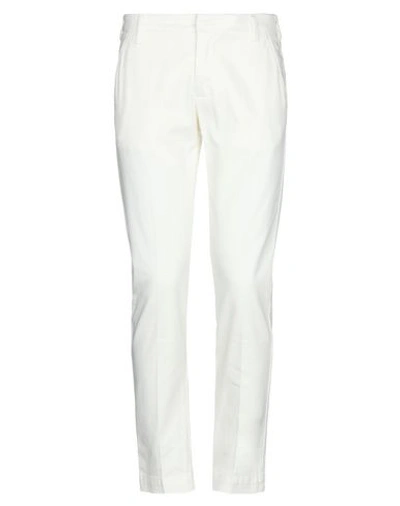 Entre Amis Casual Pants In Ivory