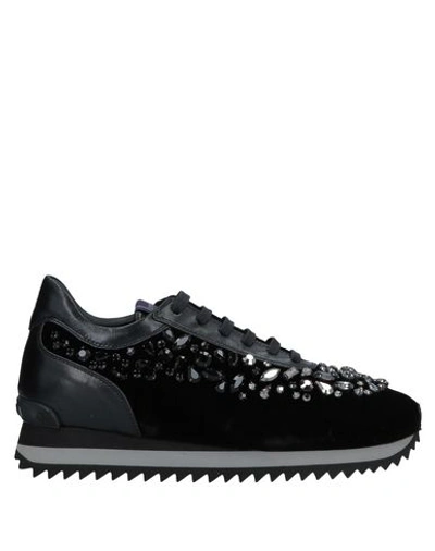 Le Silla Sneakers In Black