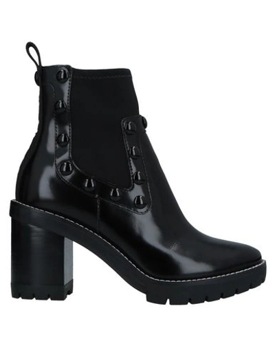 Tory Burch Ankle Boots In Black