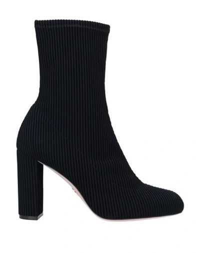 Oscar Tiye Ankle Boot In Black