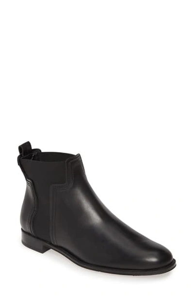 Tod's T Logo Chelsea Boot In Black Leather