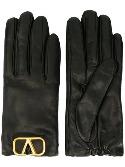 Valentino Garavani Embellished Leather Gloves In Black