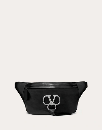 Valentino Garavani Uomo Vring Smooth Calfskin Belt Bag In Black