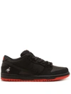Nike Dunk Low Sb Trd Qs Sneakers In Black