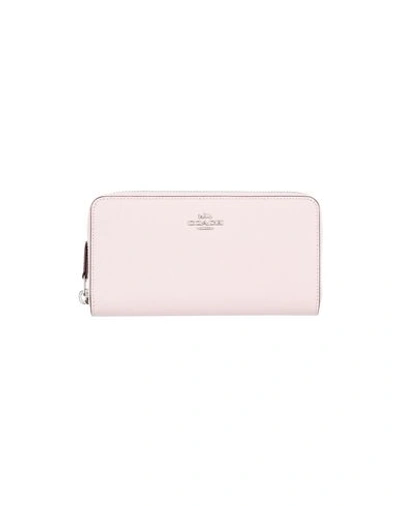 Coach Wallet In Light Pink