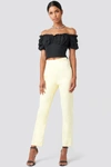 ANNA NOOSHIN X NA-KD TAILORED ANKLE SUITING PANTS - YELLOW