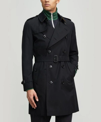 Burberry Kensington Short Trench Coat In Black