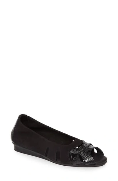 Arche Ninova Peep Toe Flat In Noir Fabric