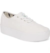 Toms Cordones Boardwalk Sneaker In White Canvas
