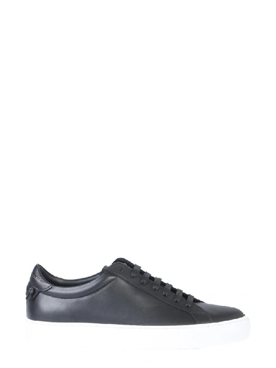 Givenchy Urban Street Low Top Sneaker In Black