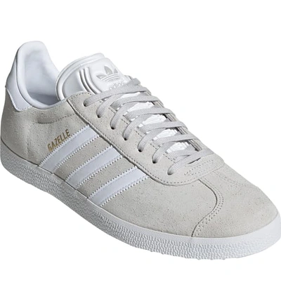 Adidas Originals Gazelle Sneaker In Grey One/ White/ Gold