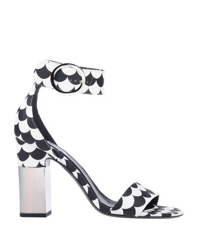 Roger Vivier Sandals In Black