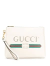 GUCCI GUCCI MEDIUM GUCCI PRINT CLUTCH - 白色