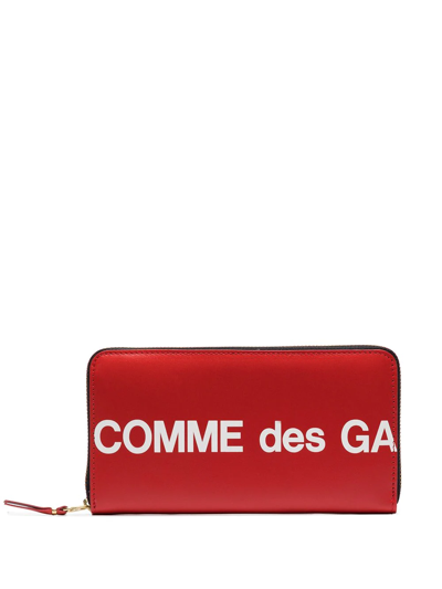 Comme Des Garçons Logo Printed Wallet In Red
