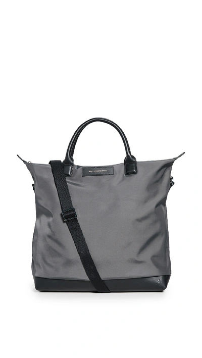 Want Les Essentiels De La Vie O'hare Shopper Tote In Concrete Nylon/black