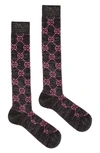 Gucci Gg Supreme Mid-calf Socks In Black/ Pink