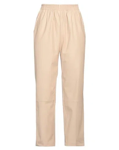 19.70 Nineteen Seventy Woman Pants Beige Size 12 Polyester, Polyurethane In Sand