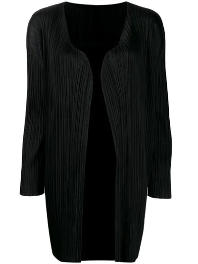 Issey Miyake Basic Relaxed-fit Pleated Knitted Jersey Coat In Black
