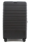 Beis 21-inch Rolling Spinner Suitcase In Black