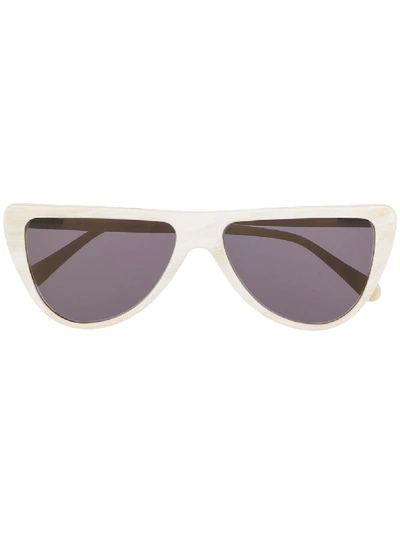 Ralph Vaessen Angled Tinted Sunglasses In 白色
