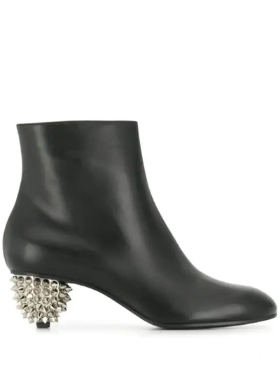 Alexander Mcqueen Leather Booties With Spikes In Black