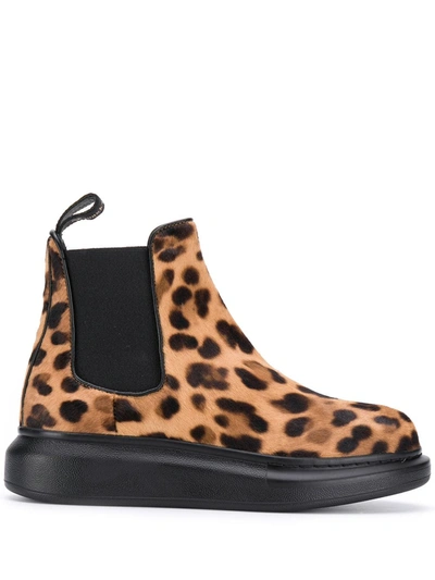 Alexander Mcqueen Leopard Print Chelsea Boots - 棕色 In Leopard