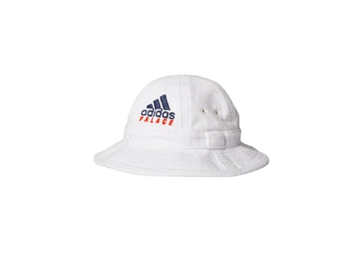 Pre-owned Palace Adidas On Court Towel Bucket Hat White
