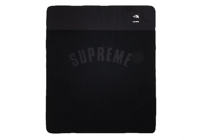 Pre-owned Supreme  The North Face Arc Logo Denali Fleece Blanket Black