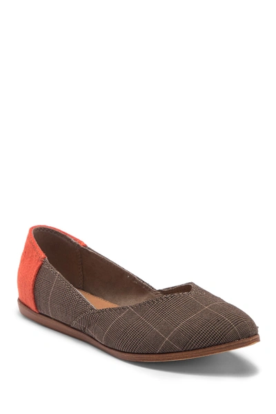Toms Jutti Plaid Pointed Toe Flat In Toffee Micro Glen