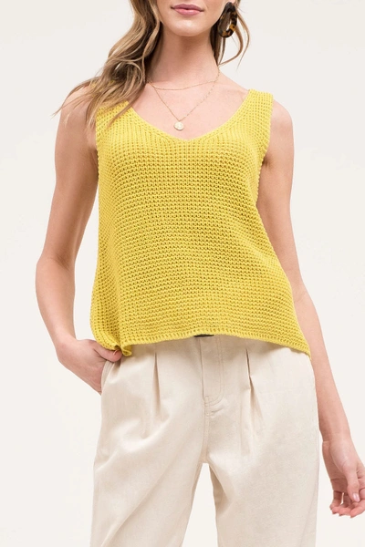 Blu Pepper Textured V-neck Tank Top In Lime