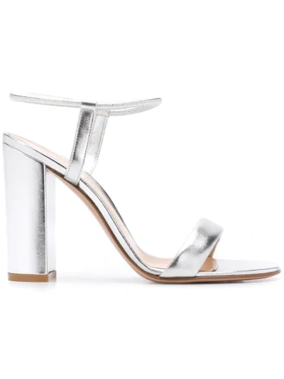 Gianvito Rossi 粗跟凉鞋 - 银色 In Silver