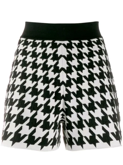 Alexander Mcqueen Houndstooth Knitted Shorts - 白色 In 9009