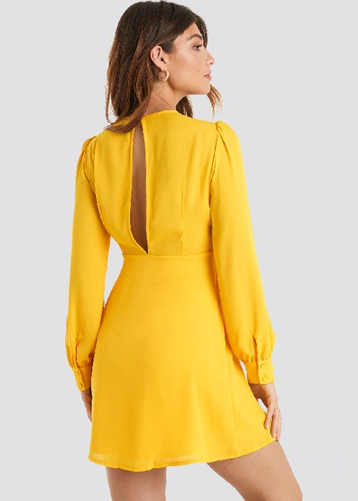 Na-kd Open Back Flowy Mini Dress - Yellow In Citrus