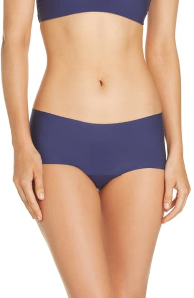 Commando Butter Seamless Hipster Panties In Dark Blue