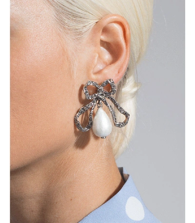 Oscar De La Renta Pierce Pearl Drop Bow Earrings In Silver