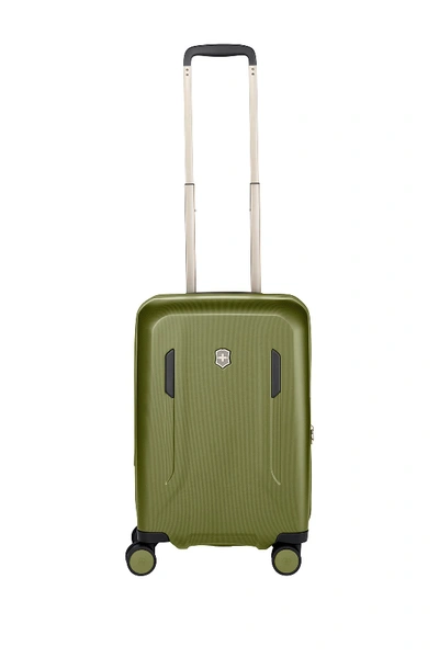 Victorinox Swiss Army Victorinox Vx Avenue 22" Lightweight Hardside Spinner In Green