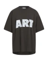1989 Studio Art Print Crewneck T-shirt In Brown