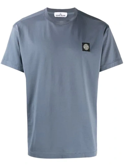 Stone Island Embroidered Logo T-shirt - 蓝色 In Blue