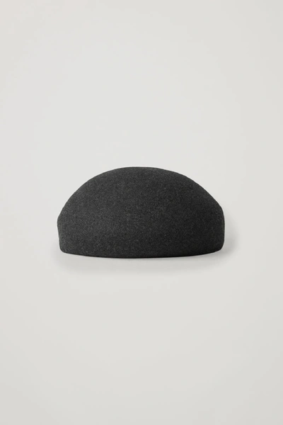 Cos Felt-wool Beret In Grey