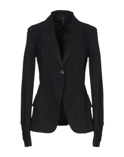 High By Claire Campbell Blazer In Black