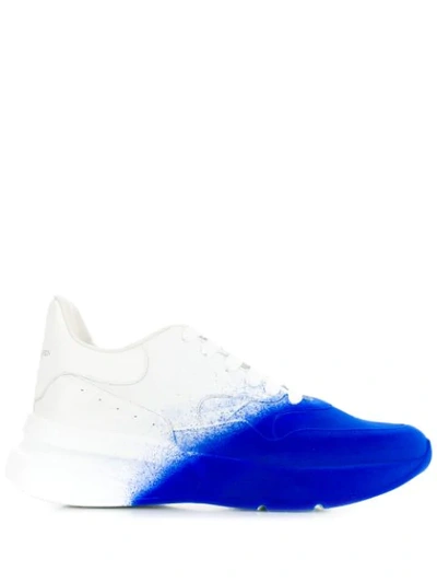 Alexander Mcqueen Spray Paint Sneakers - 蓝色 In Blue