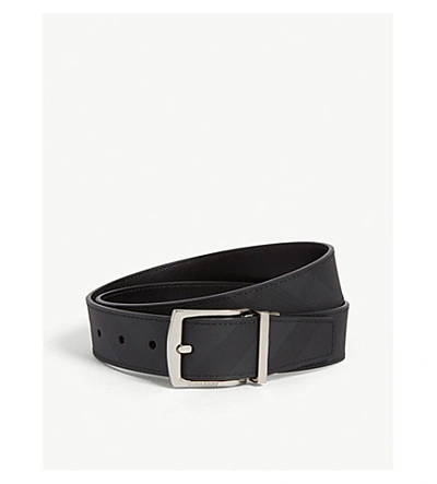 Burberry Topstitched Leather Belt In Black