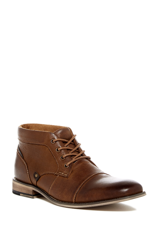 steve madden chukka boot tan