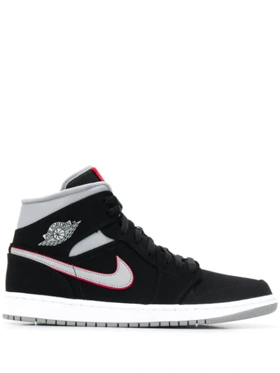Nike Jordan Air 1中帮运动鞋 - 黑色 In Black