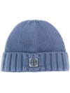 Stone Island Logo Knitted Hat In Blue