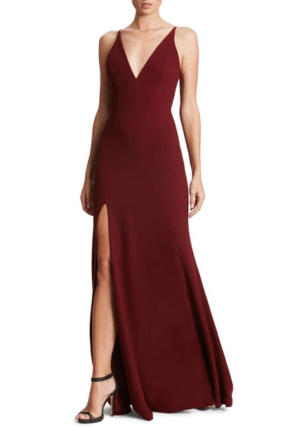 Dress The Population Iris Slit Crepe Gown In Burgundy