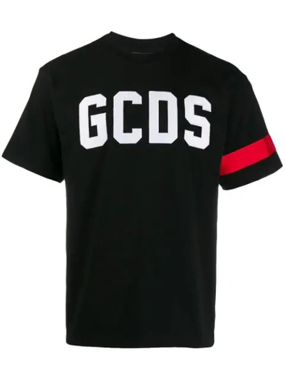 Gcds Embroidered Logo T-shirt In Black